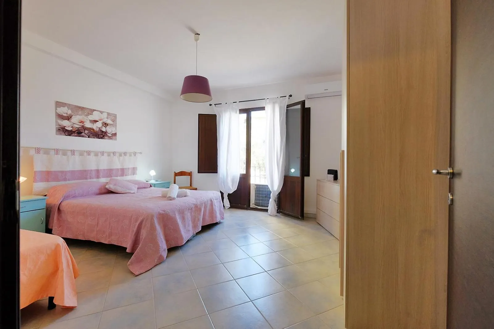 Su Nuraghe Hotel Sant'Anna Arresi 0*,  Italy