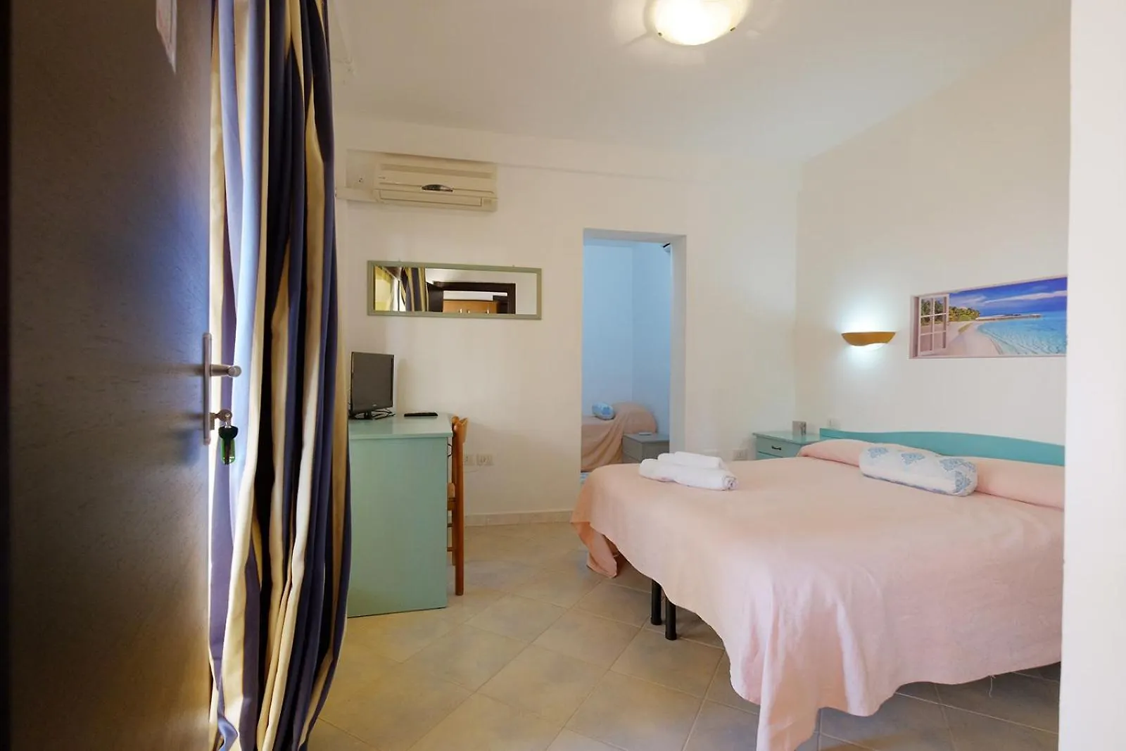 Su Nuraghe Hotel Sant'Anna Arresi 0*,