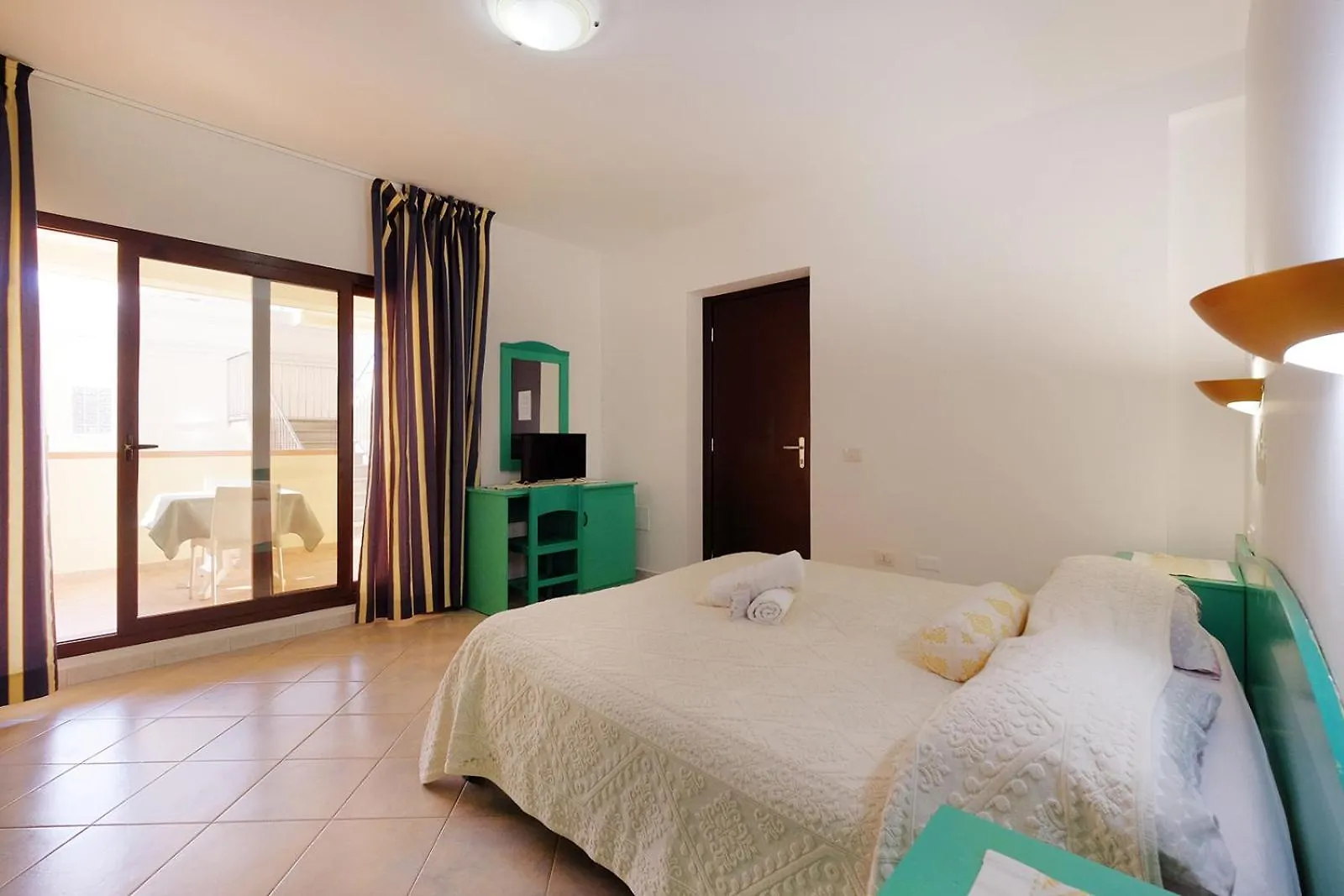Guest house Su Nuraghe Hotel Sant'Anna Arresi Italy