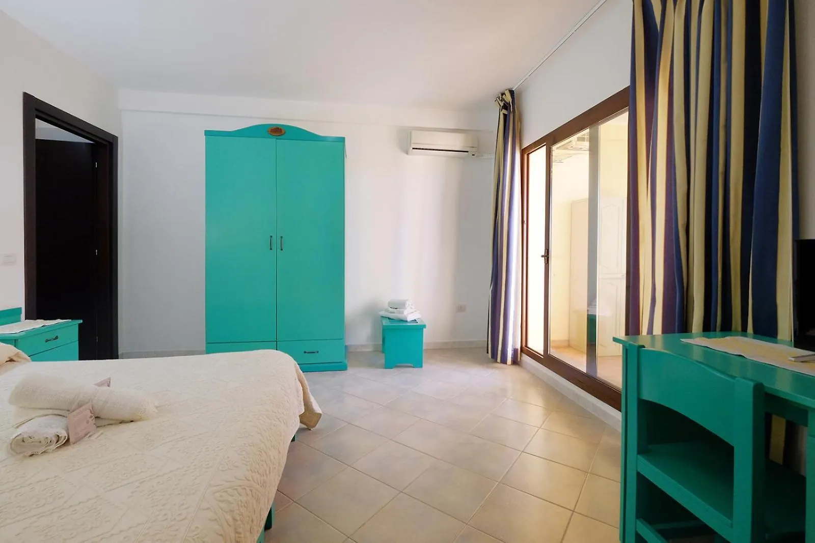 Guest house Su Nuraghe Hotel Sant'Anna Arresi Italy